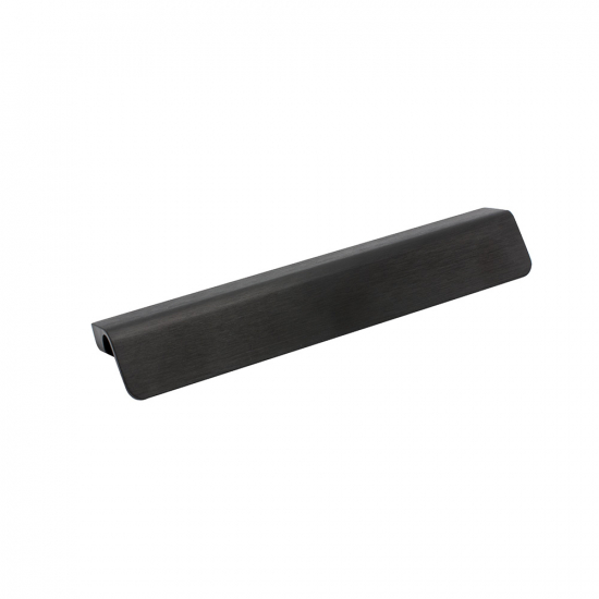 Greb Fringe - 160mm - Børstet Mat Sort i gruppen Greb / Farve/Materiale / Sort hos Beslag Online (307222-11)