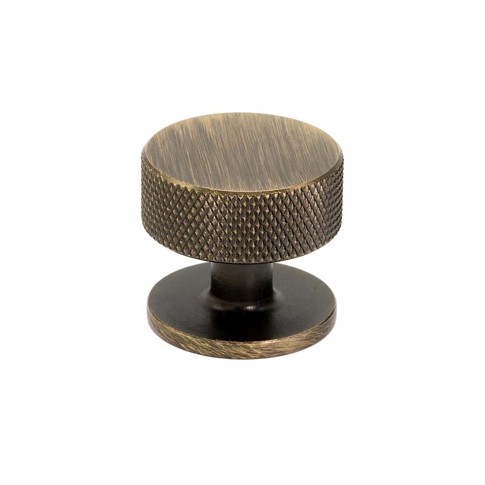 Knop Crest - 32mm - Antik Bronze i gruppen Knopper / Farve/Materiale / Antik hos Beslag Online (309143-11)