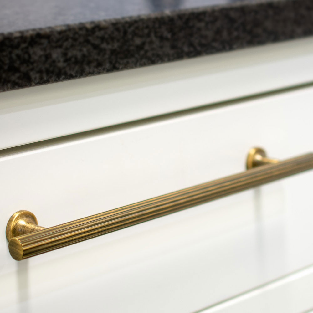 Greb Portland - 192mm - Antik bronze