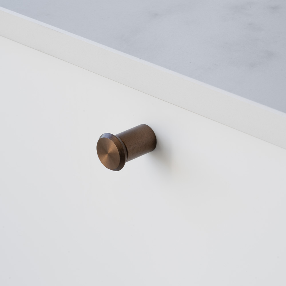 Knop Fase Ø23mm - Børstet Bronze