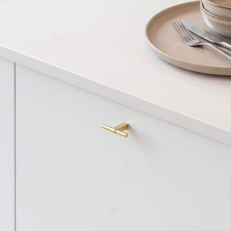 Knop T Petit - Poleret Messing