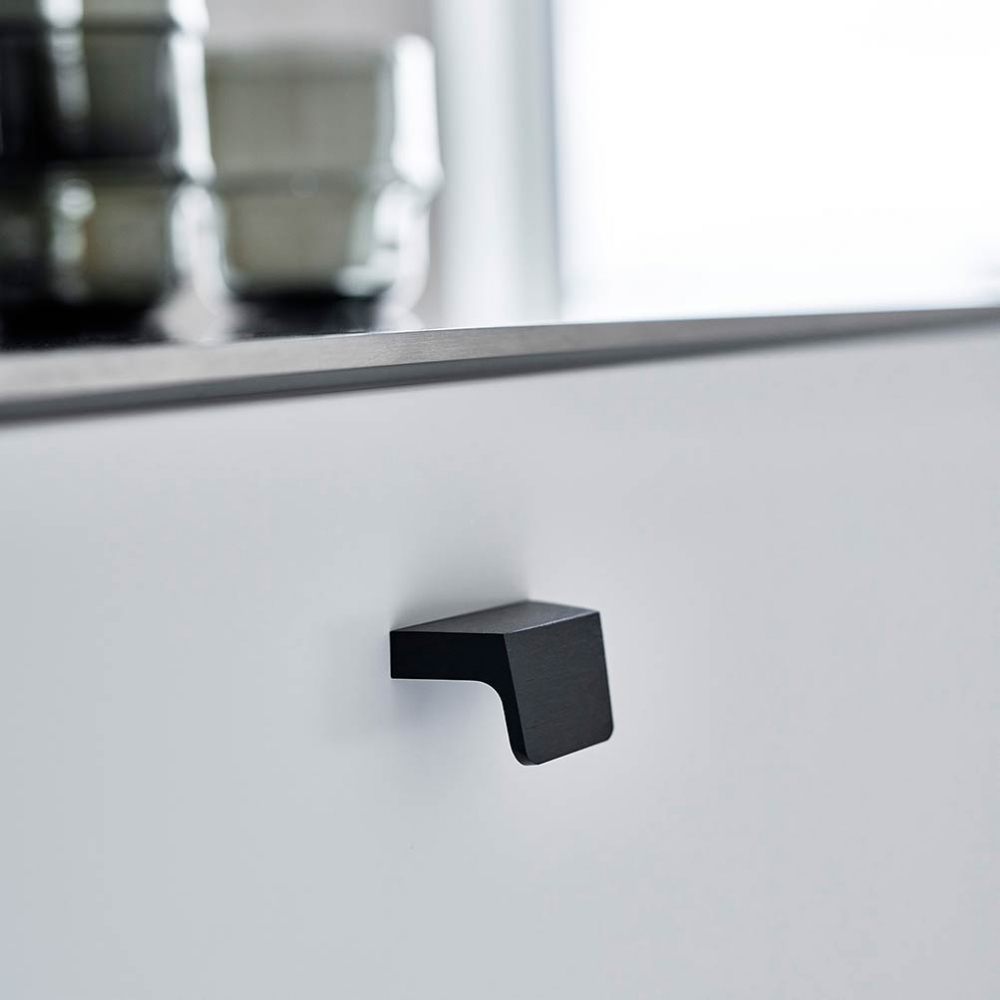 Knop Envelope - 32mm - Børstet Sort