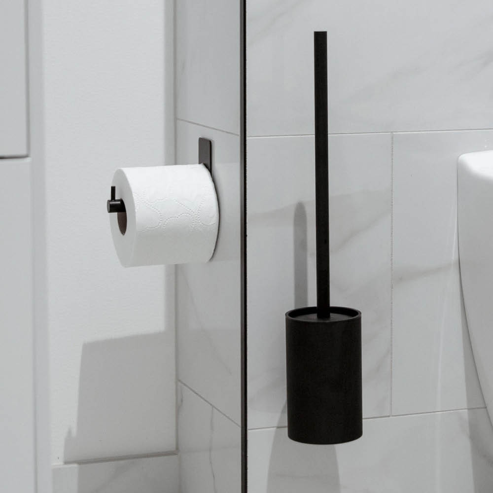 Base 100 Reservpapirholder - Børstet Rustfrit Stål Finish