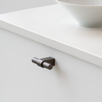 Knop T Trace - Mørk Bronze