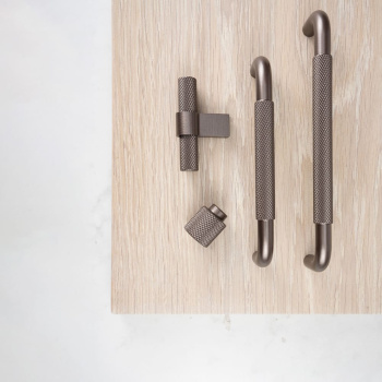 Knop T Helix - Mørk Bronze