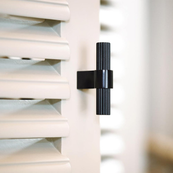 Knop T Helix Stripe - Mat Sort