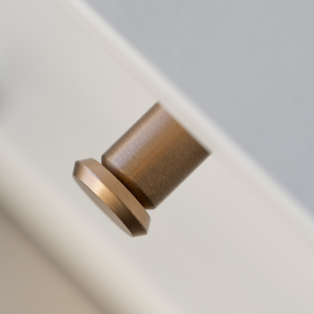 Knop Fase Ø23mm - Mørk Børstet Messing
