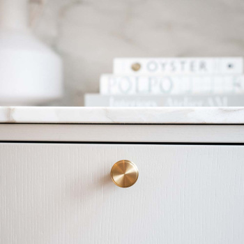 Knop Uno - Børstet Ubehandlet Messing