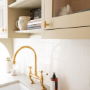 Knop T Oliver - Børstet Messing