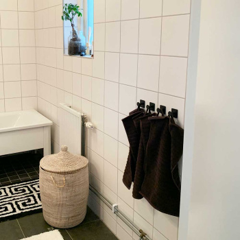 Håndklædekrog Base 210 1-Knage - Mat Sort