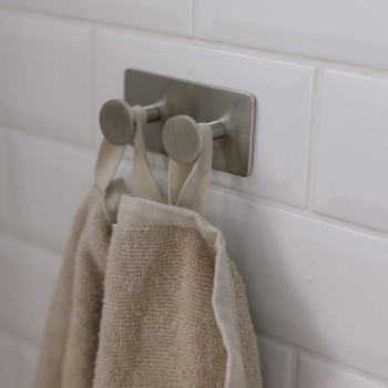 Håndklædekrog Base 210 2-Knage - Børstet Rustfrit Stål Finish
