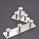 Håndklædekrog Base 210 3-Knage - Børstet Rustfrit Stål Finish