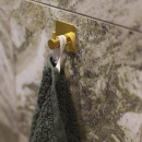 Håndklædekrog Base 220 1-Knage - Poleret Messing