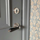 Dørhåndtag Balder - Krom/Sort Træ