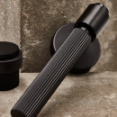 Dørhåndtag Helix 200 Stripe -  Skandinavisk Standard - Sort