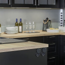 Stikkontakt One - Sort