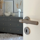 Dørhåndtag Helix 200 - Rustfrit Stål Finish