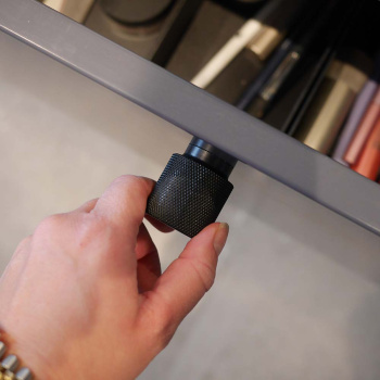 Knop Helix - Mat Sort